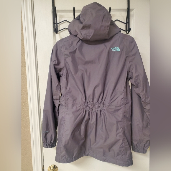 EUC The‎ Northface Windbreaker - Picture 2 of 7